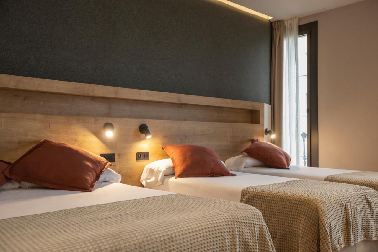 Fontanella By Bcn Urban Rooms Barcelona Exterior photo