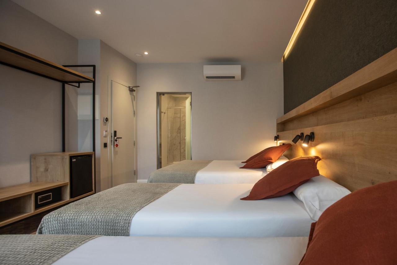 Fontanella By Bcn Urban Rooms Barcelona Exterior photo
